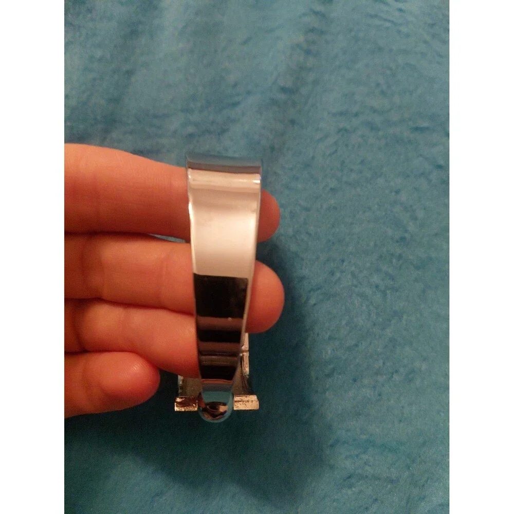 Narmi Womens Silver Tone Bling Square Hinged Cuff Bracelet Watch W/Stone Details